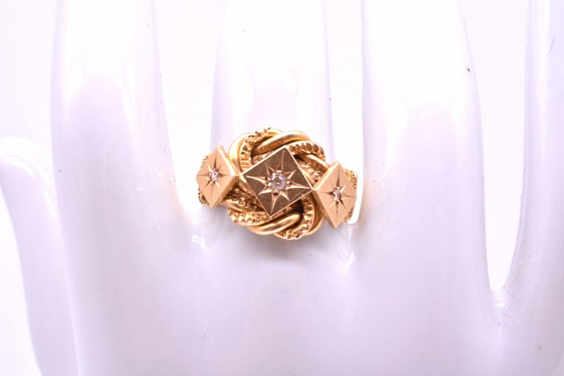 DIAMOND LOVER'S KNOT RING IN 18K HM LONDON 1919