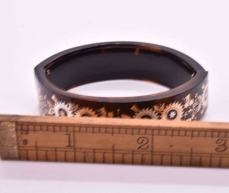 C1880 Floral pique expansion bracelet