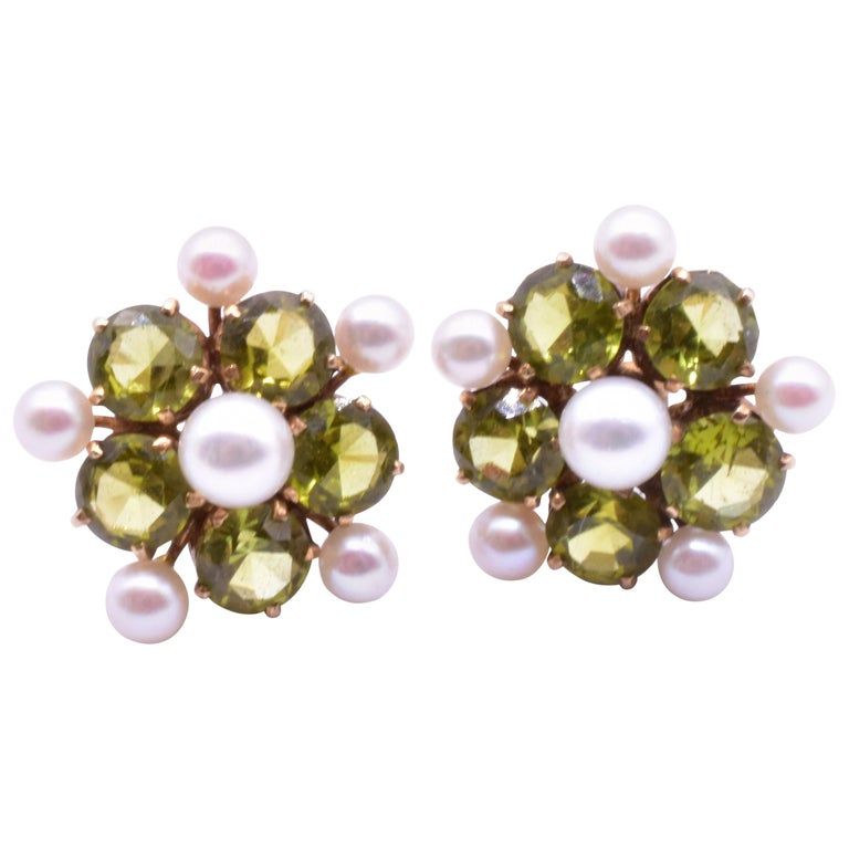 18K Mid Century Peridot &amp; Pearl Forget Me Not Style Earrings