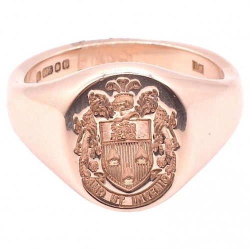 HM 2007 Signet Ring for Perrott family w Motto "Amo Ut Invenio" sz 5.5