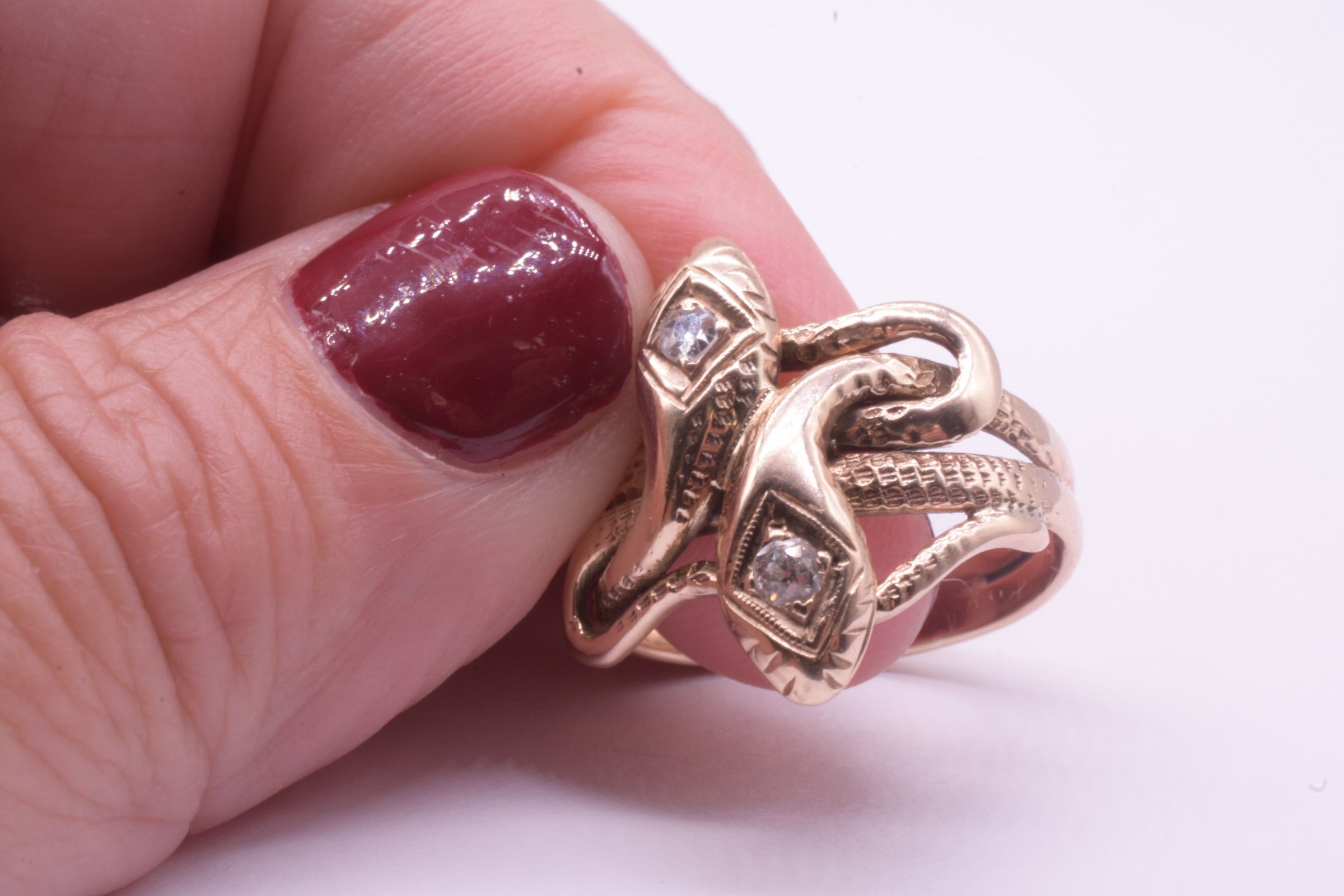 C1900 15K Intertwined Double Headed Snake Ring with Diamonds