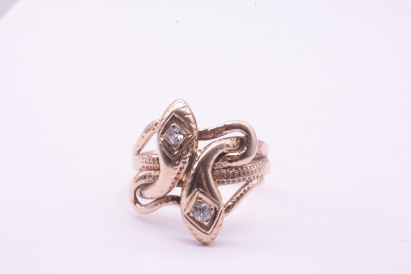 C1900 15K Intertwined Double Headed Snake Ring with Diamonds