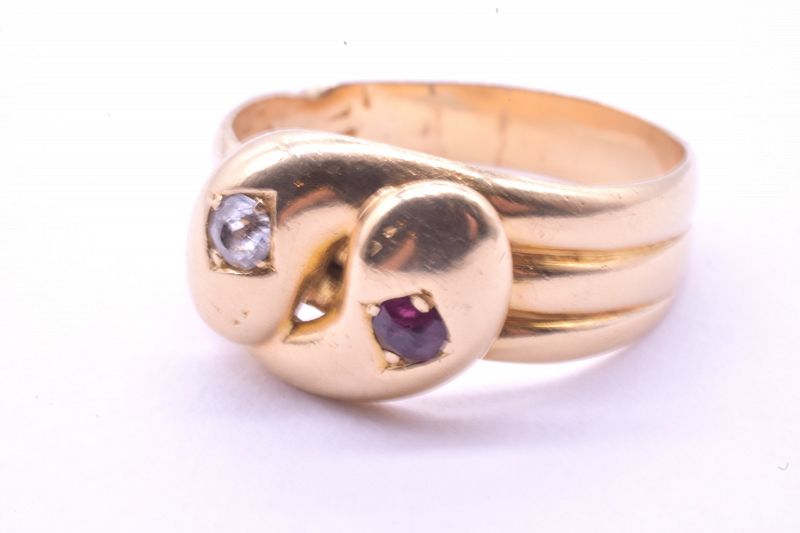 Hallmarked 1918 18K Double Headed Snake Ring w/ Diamond and Ruby Gems