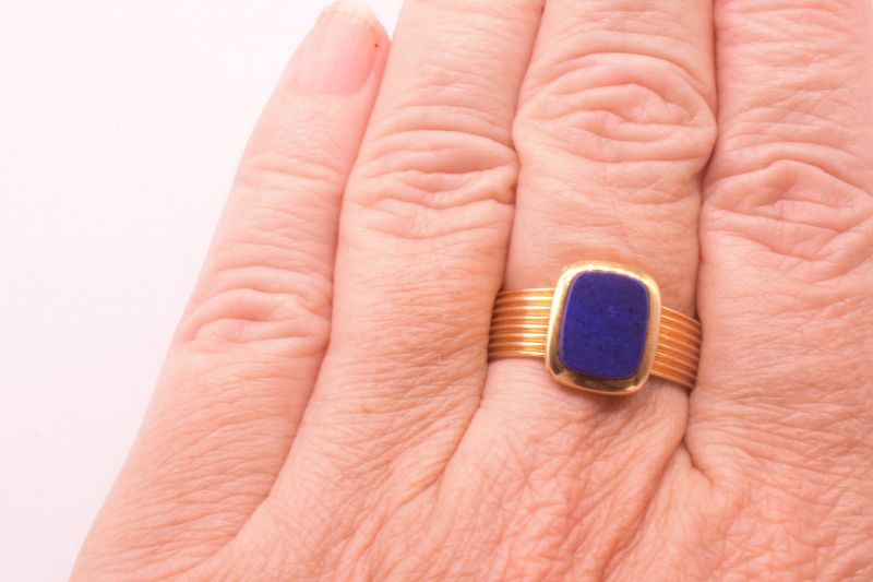 C1970 18 Carat Modern Lapis Signet Ring with Reeded Band