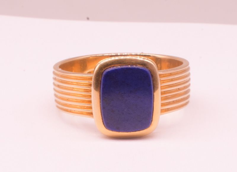 C1970 18 Carat Modern Lapis Signet Ring with Reeded Band