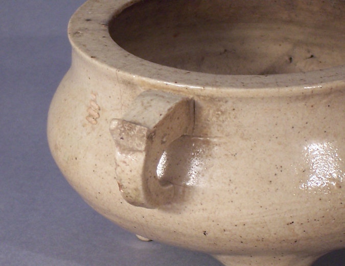 Annamese or early Southern Chinese Porcelaneous Censer