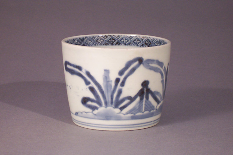 Attractive Japanese blue and white porcelain soba choko