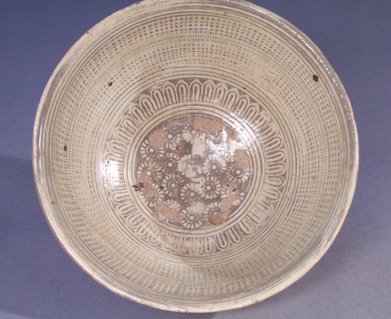 Korean, Joseon Dynasty White Slip Inlaid Punchong Bowl