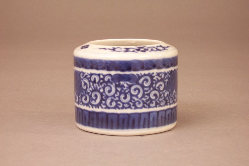 Unusual Japanese Blue and White Porcelain Koro