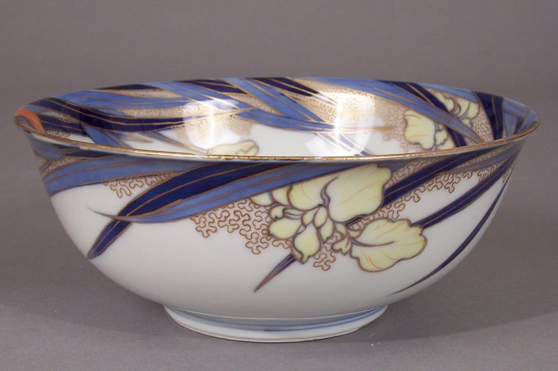 Fukagawa Iris pattern 8 3/8 inch diameter bowl