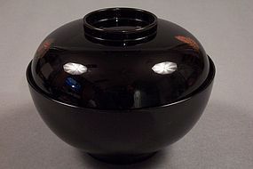 Zohiko lacquer covered bowl, 4.5 inch, with leaf motif