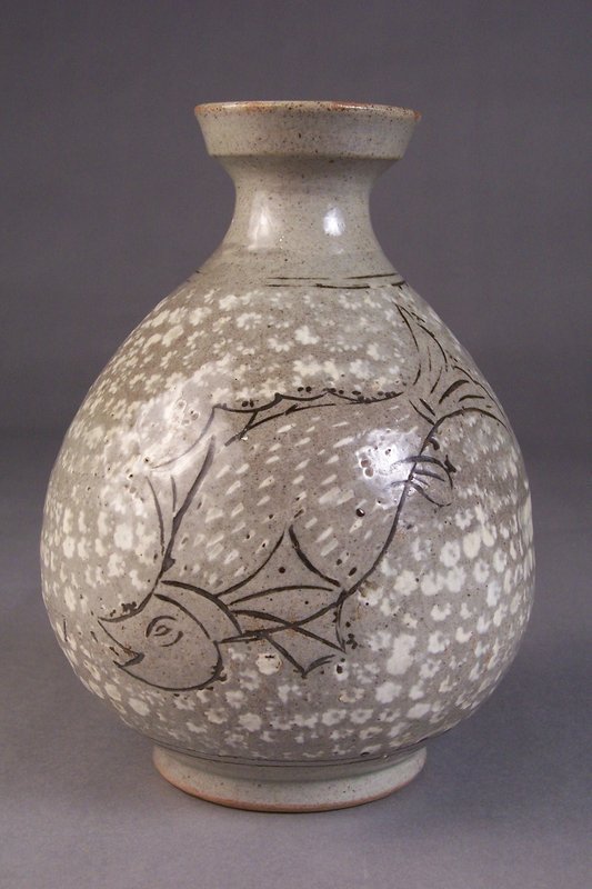 Korean Style Slip Inlaid Celadon Stoneware Bottle Vase