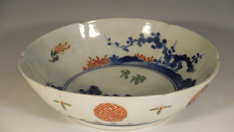 Kakiemon Style Porcelain Dish, Friends of Winter Decoration, Marked