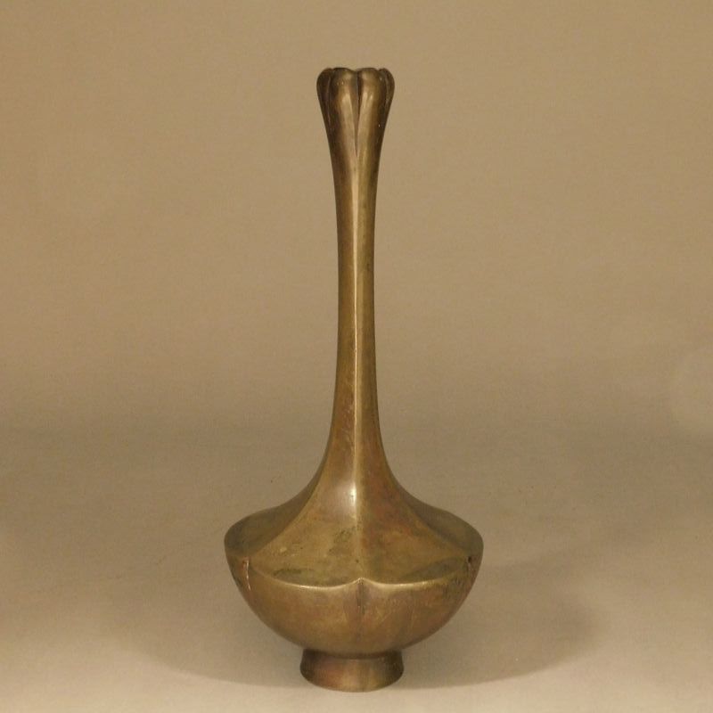 An Elegant, Japanese, Stylized Lotus Themed Bronze Vase, Meiji Period