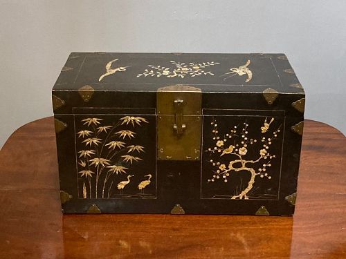 Korean, Joseon Dynasty Black Lacquer, Mother Of Pearl Box