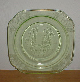 Green Parrot 7 1/2" Salad Plates