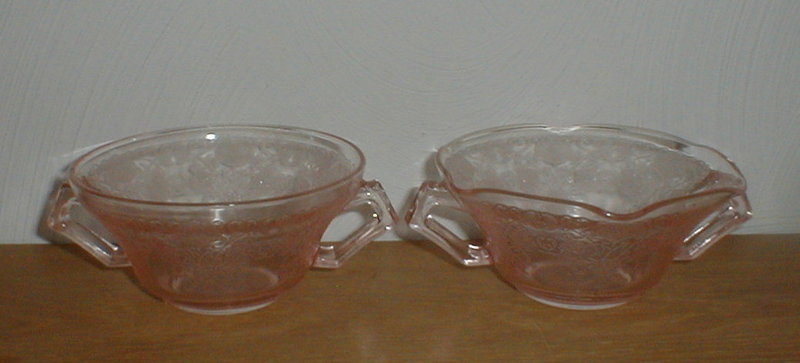 Pink Florentine Cream Coup Bowls
