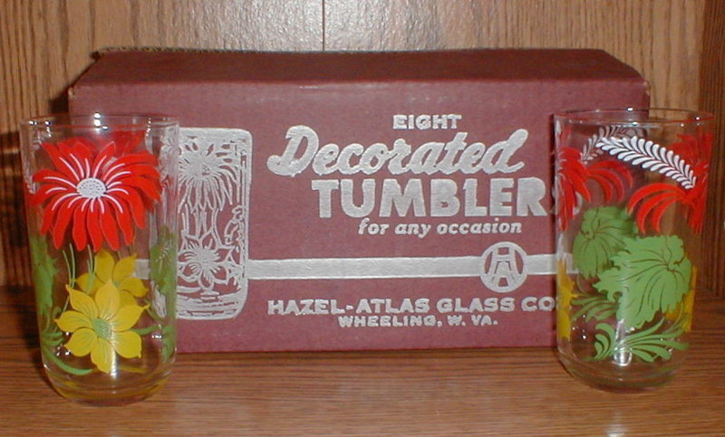 Hazel Atlas #305 Flowered Tumbler Set MOB