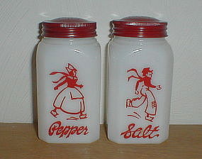 Hazel Atlas Dutch Skaters Salt & Pepper