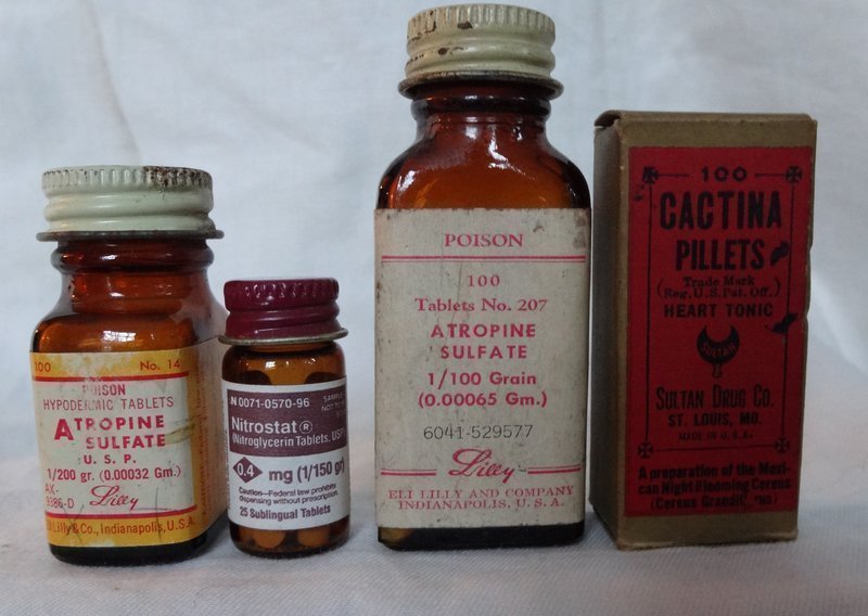 4 Early-Mid 20thC Vintage Heart Cure Medicine Bottles
