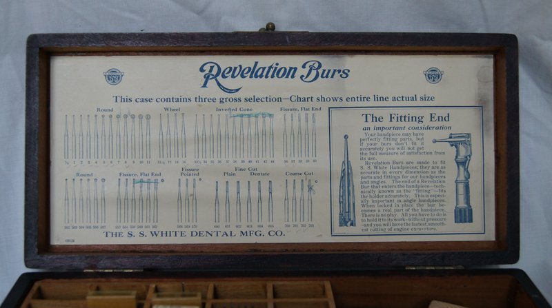 Vintage 1920s SS White Dental Dentist Burs Boxed Case