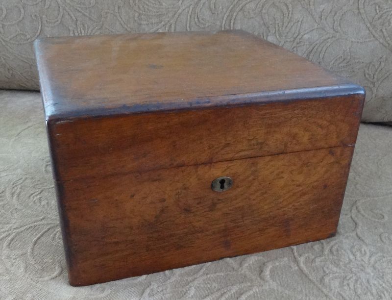 19thC Traveling Doctors Apothecary Medicine Chest w/ Opium Bottle