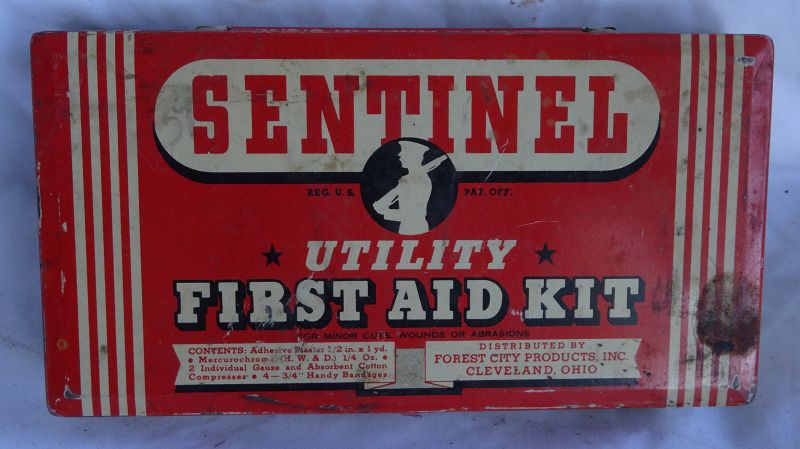 1940s SENTINEL First Aid Kit w/ Great graphics and Complete