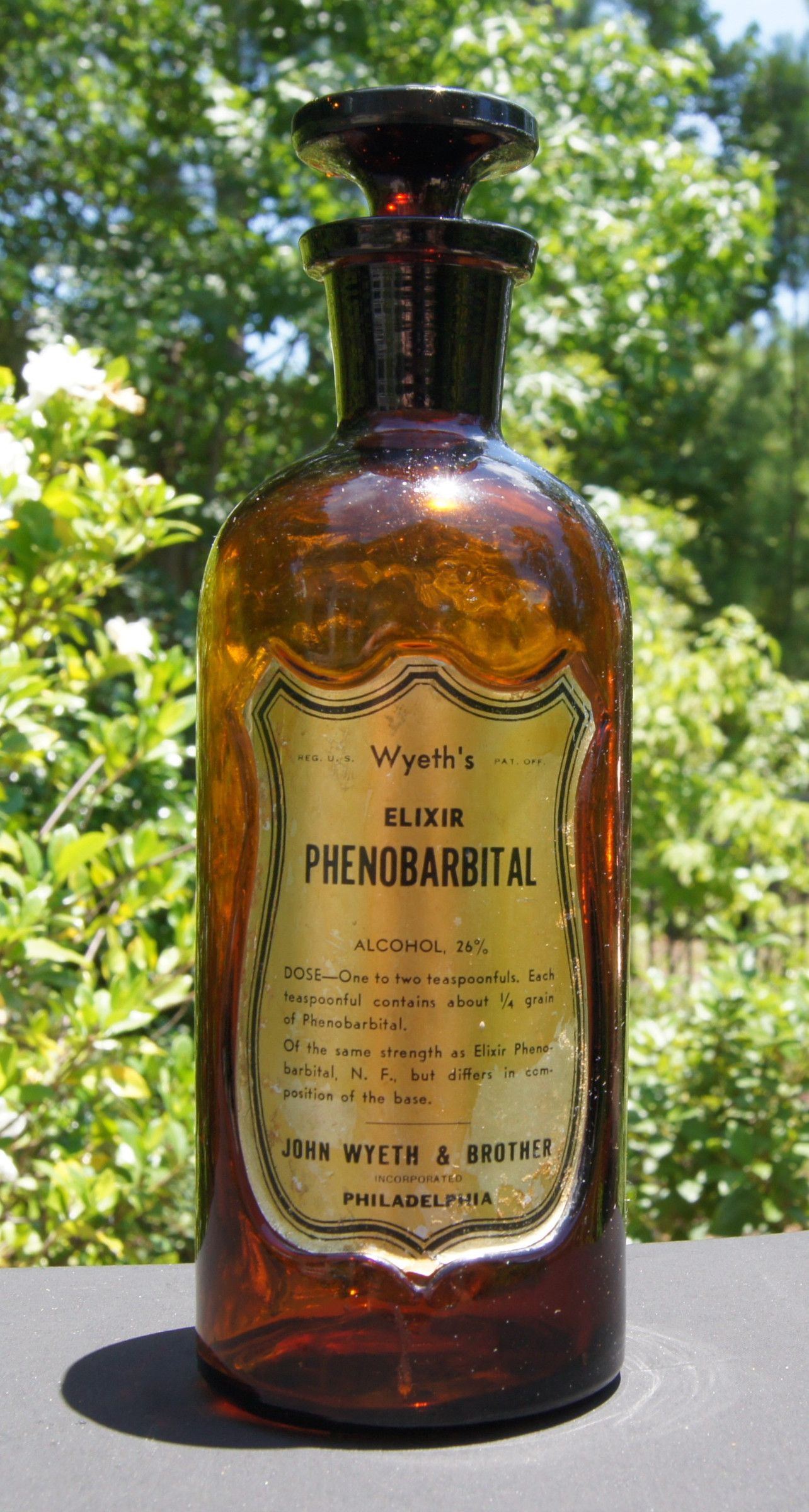 3 Great Wyeth Apothecary Bottles w/Shield Label PHENOBARBITOL NARCOTIC