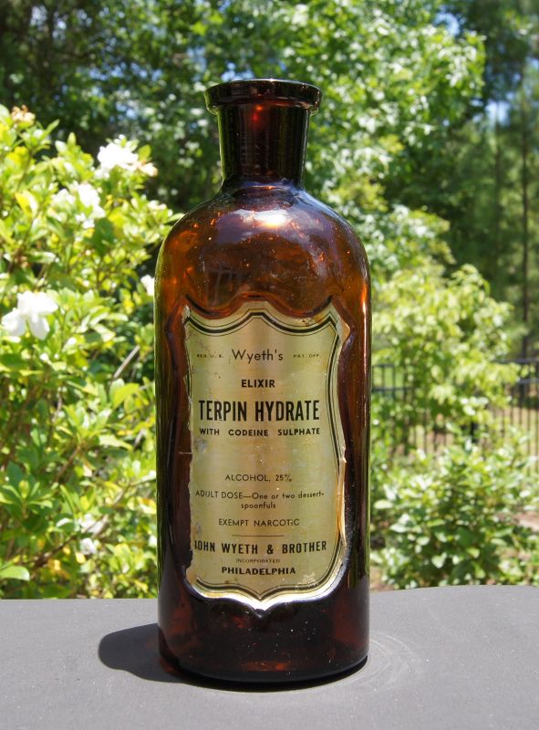 3 Great Wyeth Apothecary Bottles w/Shield Label PHENOBARBITOL NARCOTIC