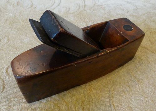 19thC Antique Smoothing Plane Coffin Shaped Woodworking Tool
