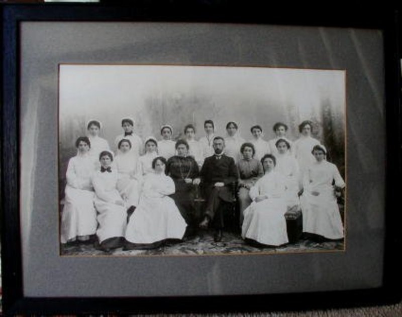 RARE 1880s Hospital Nurse School Graduation Photograph