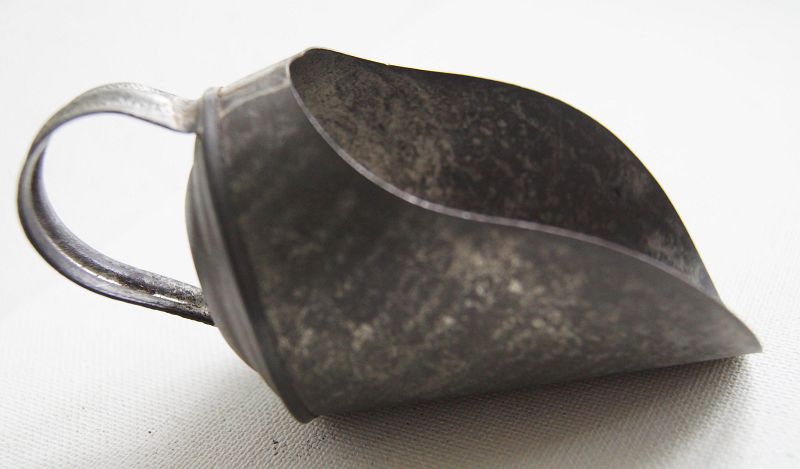 3 Tin 19thC Kitchen Tools Tiny Flour Scoop Heart Clover Cookie Cutters