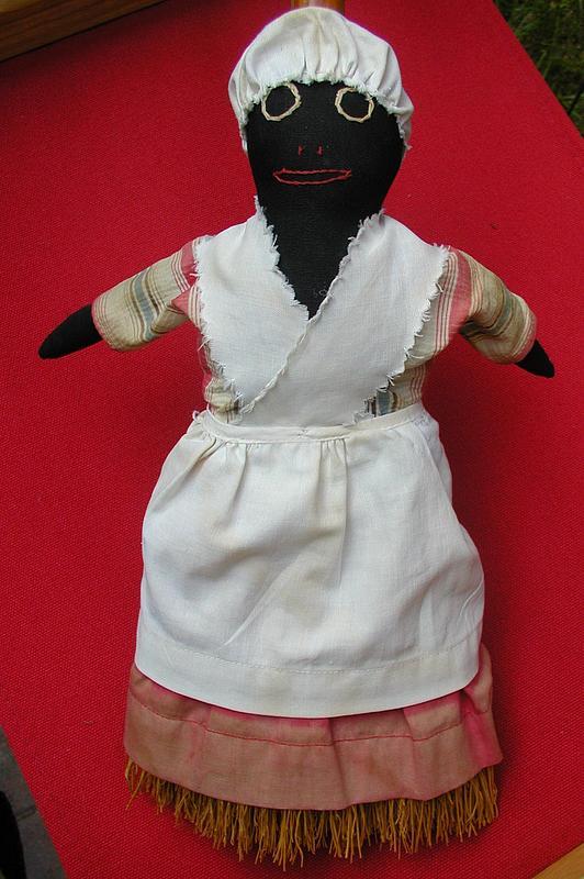 Wonderful 1940s Cloth Black Americana Mammy Broom Doll