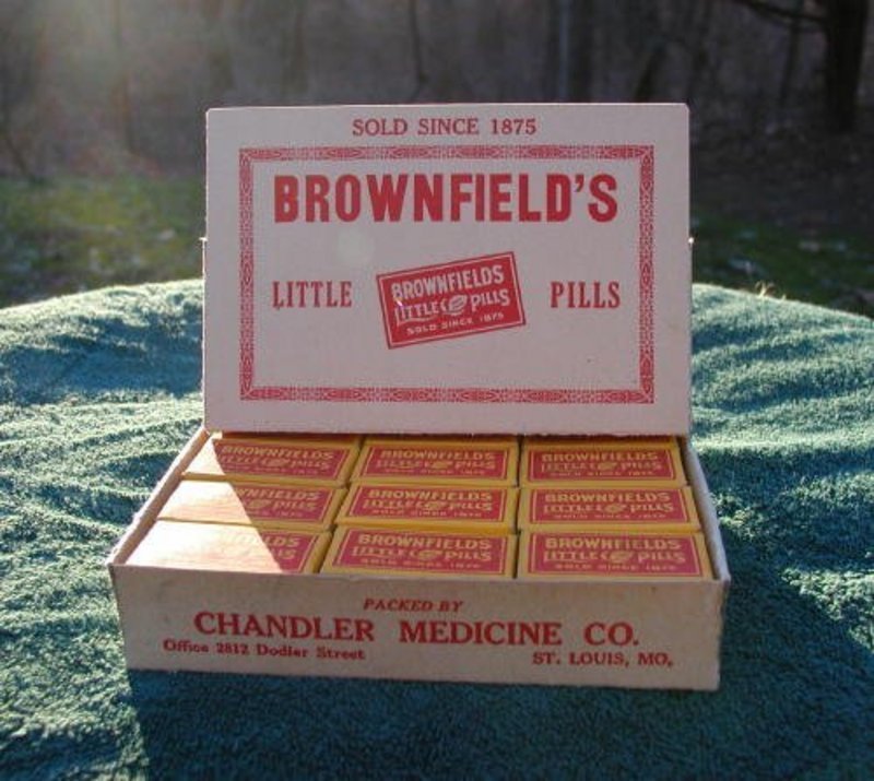 Brownfields Little Pills Cathartic Laxative Drug Store Display UNUSED