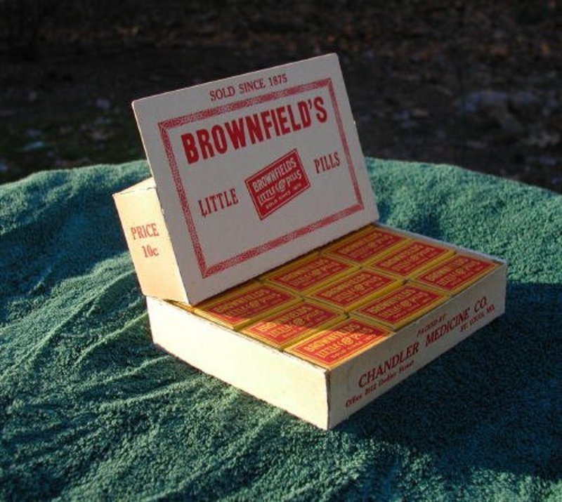 Brownfields Little Pills Cathartic Laxative Drug Store Display UNUSED