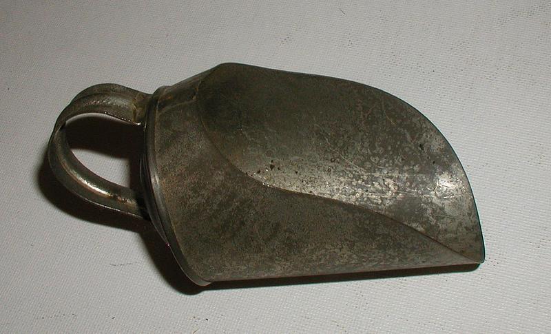 Tiny 19thC New England Tin Grain Flour Candy Scoop Robacker Estate