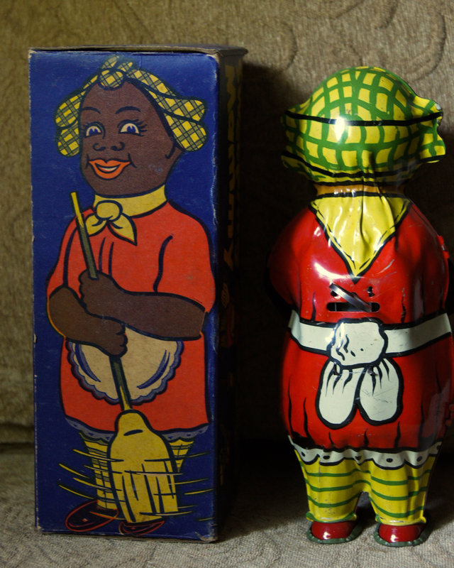 1930 Mammy Lithographed Tin Wind Up Sweeper Toy w/BOX
