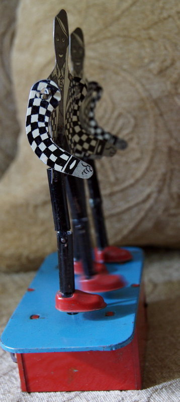 1937 Tin Wind Up JITTER-BUG Black Americana Jigger Toy