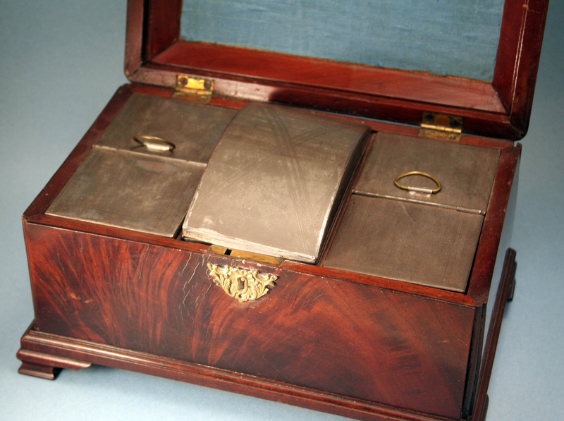 Large 18th Century Tea Caddy with Tin Fittings