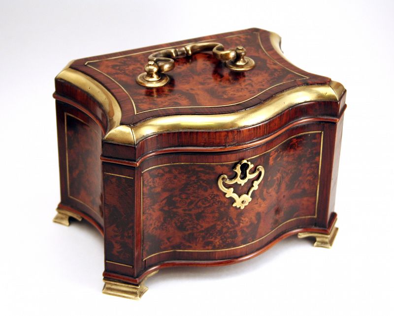 Tea Caddy byAbraham Roentgen (1711-1793)