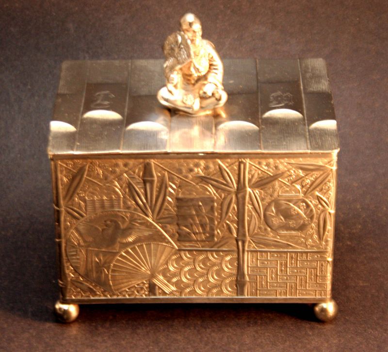 Unusual Pairpoint Quadrupal Plated Tea Caddy