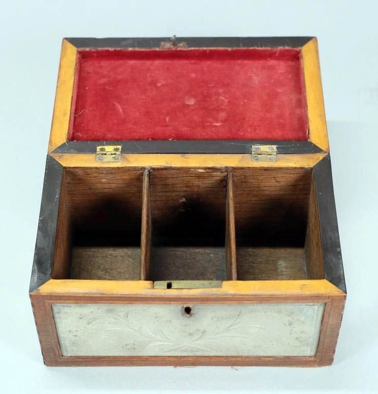 18th C. Georgian Tea Caddy with Cut Glass Mirrored  Panels