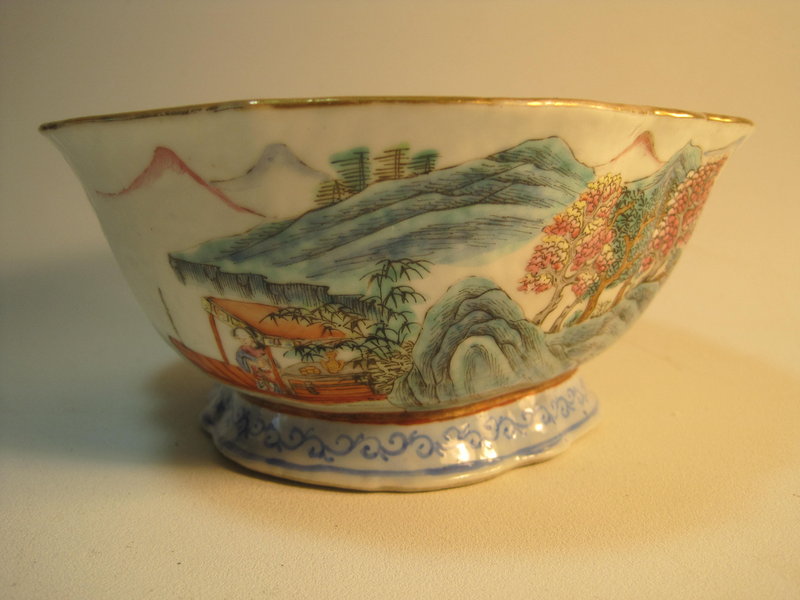 19th C. Tongzhi Famille Rose Chinese Porcealian Bowl