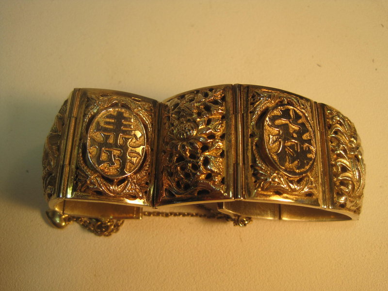 Early 20th C. Vintage Chinese Thai Silver bracelet