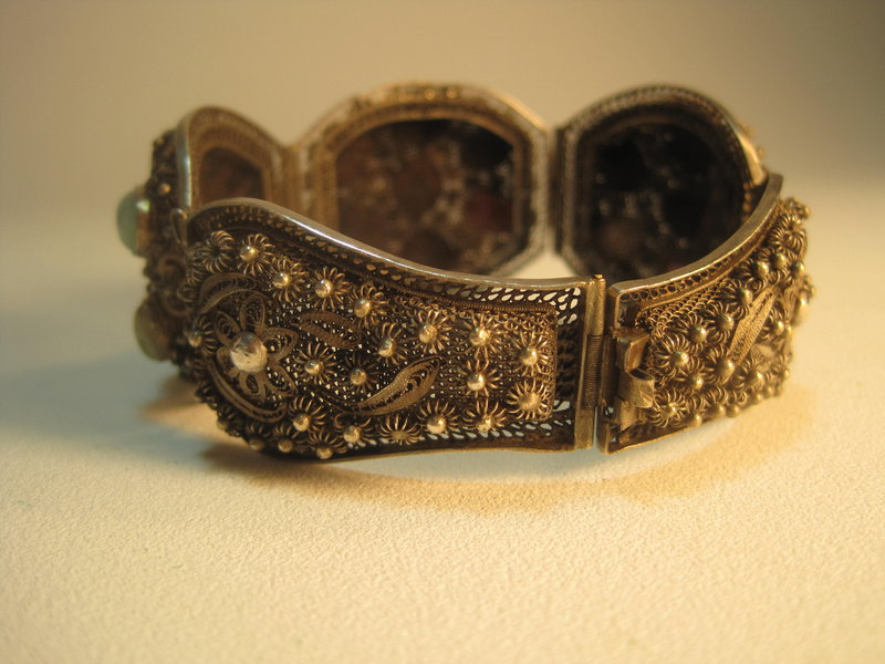 19th C/20th C. Chinese Filigree Silver Jewelry Bracelet