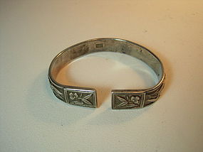 A Beautiful Early 20th C. Chinese Silver Bangle Marked