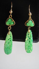 A Pair of Chinese Jadeite Jade Earrings 14K Gold Marked