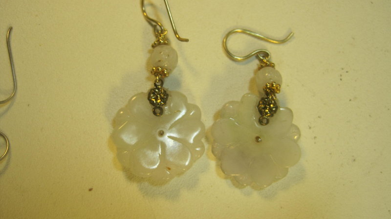 A Pair Of Vintage Chinese Silver White Jade Earrings
