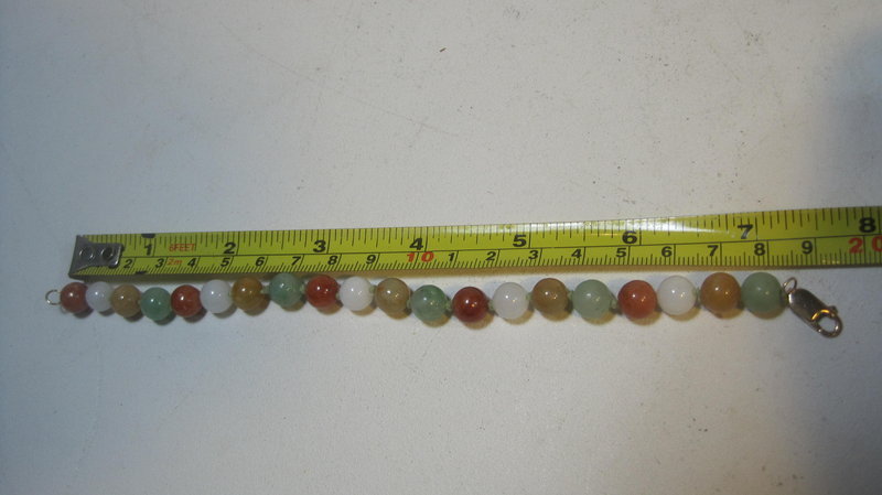 Vintage Chinese Multi Color Jadeite Jade Beads Bracelet