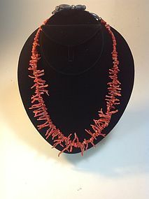 A Beautiful Vintage Red Mediterranean Coral Necklace